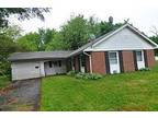 2 Medallion Ln, Willingboro, NJ