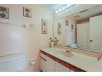 Condo For Sale In Longboat Key, Florida