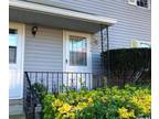 9 Harbour Ln #4A, Oyster Bay, NY 11771
