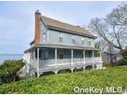 52 Prospect Ave, Sea Cliff, NY 11579