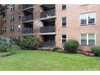 360 Central Ave #317, Lawrence, NY 11559