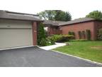 144 Dove Hill Dr, Manhasset, NY 11030