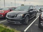 2014 Chrysler Town & Country