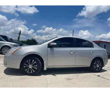 2009 Nissan Sentra for sale is a Silver 2009 Nissan Sentra 2.0 Trim Car for Sale in Orlando FL