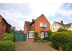 3 bedroom in Colchester Essex CO3 3NR