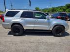 2006 Toyota 4Runner Limited 4dr SUV 4WD w/V8