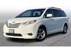 Used 2015 Toyota Sienna 5dr 8-Pass Van FWD