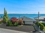 14330 Marine Dr, White Rock, BC V4B 1B1