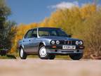 1988 BMW 3 Series E30 318i Lux