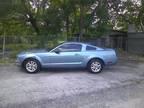 2005 Ford Mustang V6 Premium Coupe