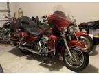 2010 Harley-Davidson Touring 14590 miles and perfect