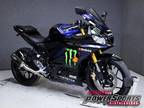 2021 Yamaha YZFR3 MONSTER ENERGY MOTOGP 2021 Yamaha YZFR3
