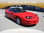 2000 Pontiac Firebird Formula 5.7L V8 305hp 335ft. lbs.