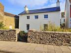 6 bedroom detached house for sale in Manor House, 19 High Street, St.