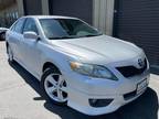 2010 Toyota Camry SE Sedan Silver,