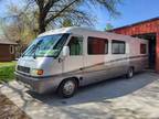 2003 Airstream Land Yacht 33 33ft