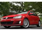 2015 Volkswagen Golf GTI SE Hatchback Sedan 4D