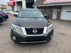 2016 Nissan Pathfinder SV 4x4 4dr SUV