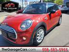 Used 2015 MINI Cooper Hardtop for sale.