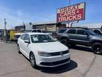 2013 Volkswagen Jetta Sedan 4dr Auto SE