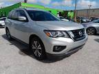 2017 Nissan Pathfinder SL 4dr SUV