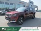 2023 Jeep grand cherokee Red, 28 miles