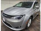 2019 Chrysler Pacifica Touring L Spacious Van!