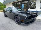 2012 Dodge Challenger SXT 2dr Coupe