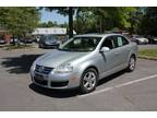 2009 Volkswagen Jetta SE 4dr Sedan 5M