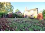 4 bedroom detached house for sale in Dukes Mead, Fleet, Hampshire, GU51