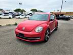 2012 Volkswagen Beetle Turbo 2dr Coupe 6M