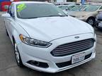 2015 Ford Fusion SE 4dr Sedan