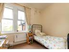 2 bedroom flat for sale in Manor Road, Bexhill-On-Sea, TN40