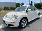 2008 VOLKSWAGEN NEW BEETLE Triple White