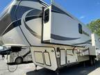 2016 Keystone Keystone Montana 3721RL 37ft