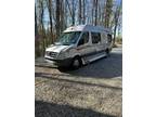 2012 Pleasure-way Pleasure-way Plateau TS 22ft