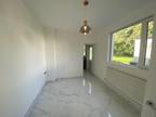 Railway Tce, Fforestfach, SA5 3 bed property to rent - £995 pcm (£230 pw)