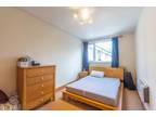 Malcolm Close, Nottingham, Nottinghamshire, NG3 2 bed apartment for sale -