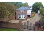 Meadow Way, Chigwell IG7, 3 bedroom detached house for sale - 64391731
