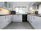 5 bedroom detached house for sale in Burnetts Lane, Horton Heath, SO50