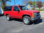 1995 Chevrolet Tahoe Red