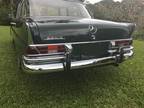 1965 Mercedes-Benz 220S Hunter Green