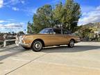 1972 Rolls-Royce Corniche Goden Sand