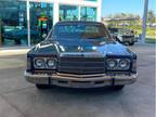 1975 Chrysler New Yorker Blue