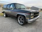 1989 Chevrolet Suburban Black