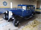 1931 Chrysler Sedan Blue/Black