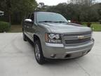 2008 Chevrolet Avalanche Steelgray Pickup. 5.3 Liter