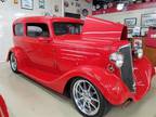 1935 Chevrolet Sedan Bright Red