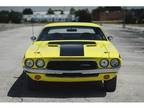 1972 Dodge Challenger Citron Yellow