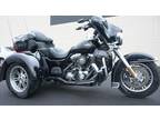 2011 Harley-Davidson FLHTCUTG - Tri Glide Ultra Classic